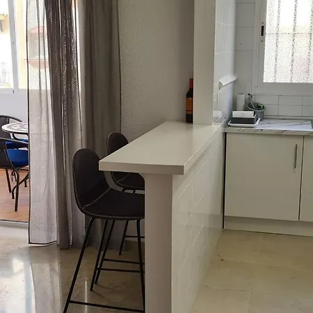 Port Beachside - Marina Bay * Эстепона