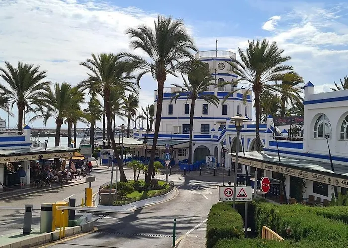 Port Beachside - Marina Bay * אסטפונה