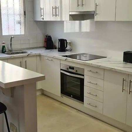 Port Beachside - Marina Bay إِستيبونا