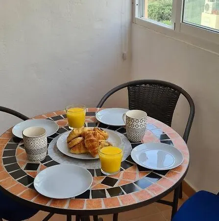 Port Beachside - Marina Bay *