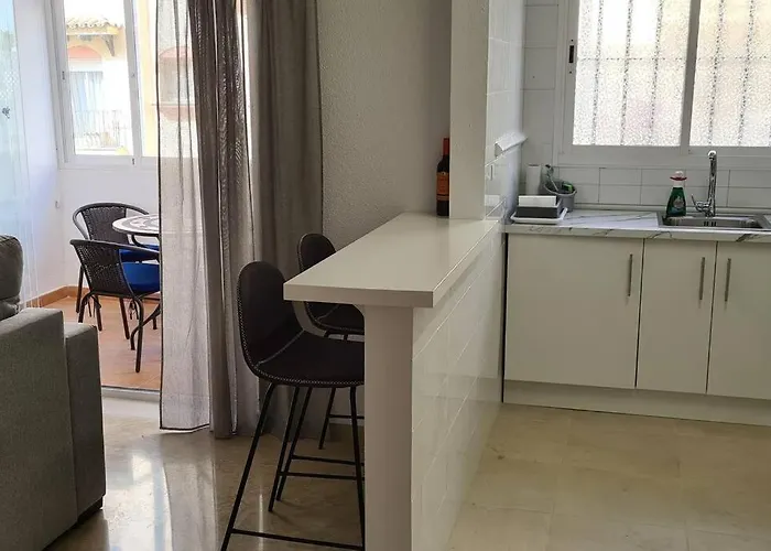 Port Beachside - Marina Bay * إِستيبونا